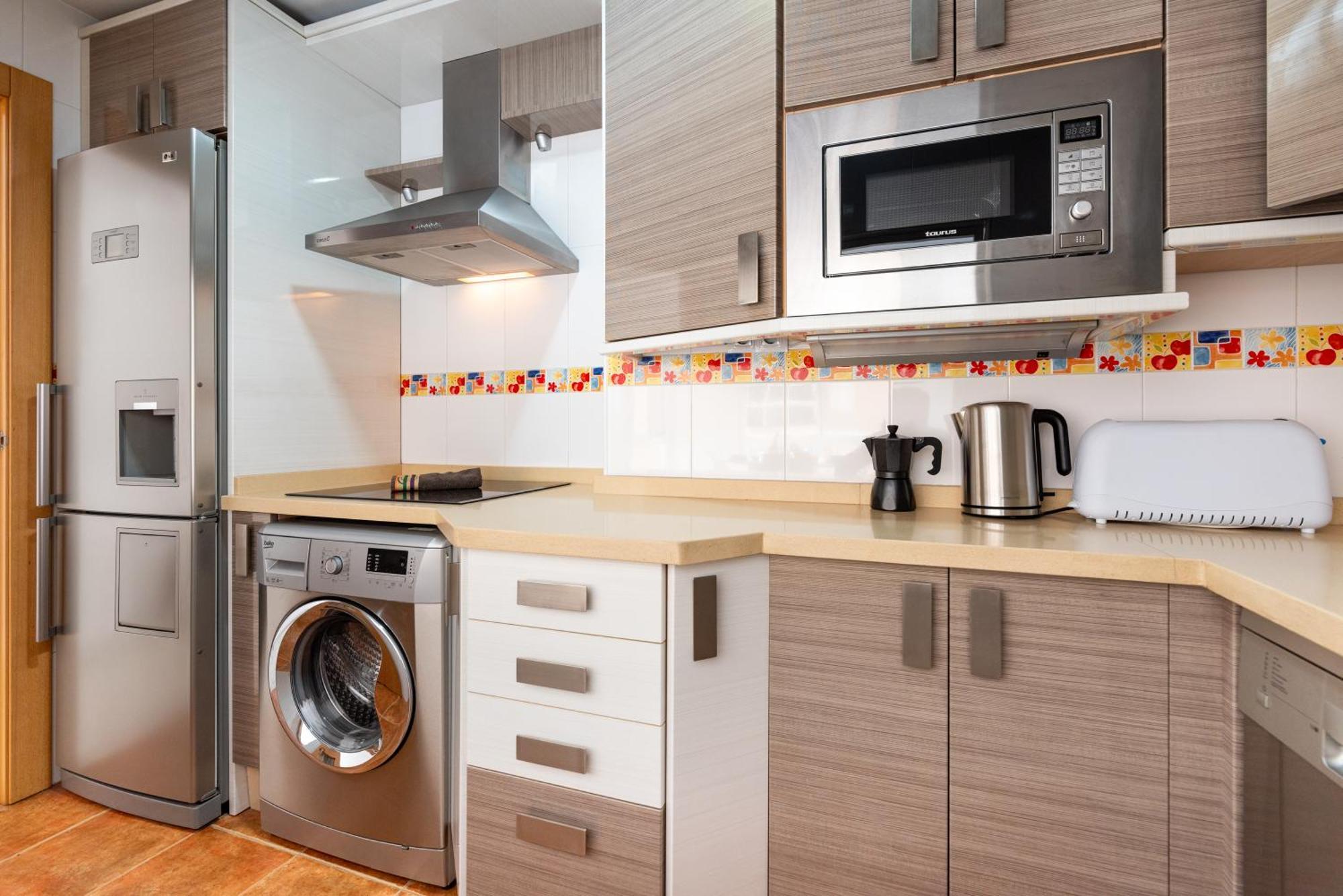 Wintowinrentals Quiet Apartment, Good Location, Free Parking Màlaga Exteriér fotografie